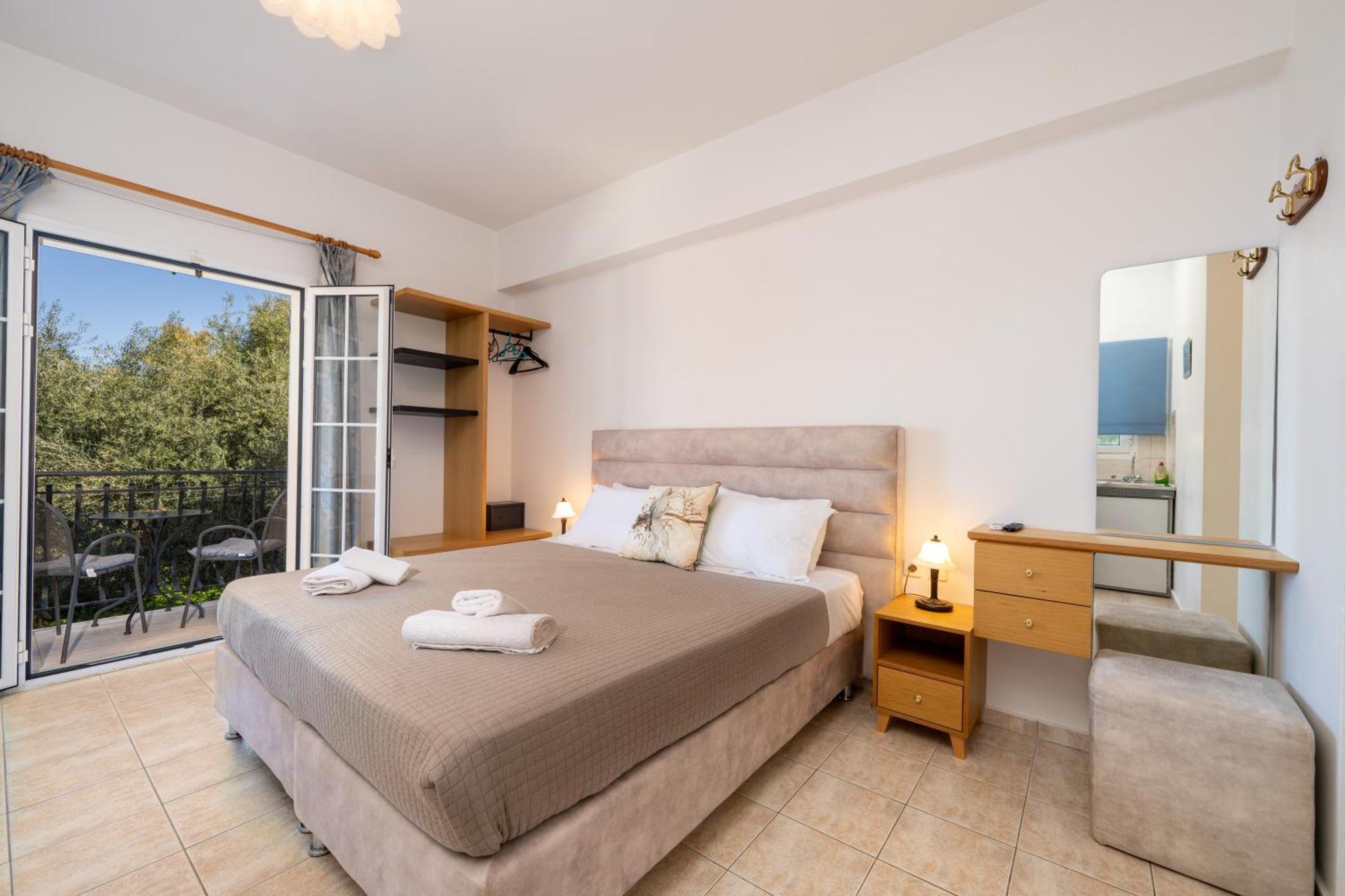 Dimitris Studios Karavomylos Buitenkant foto