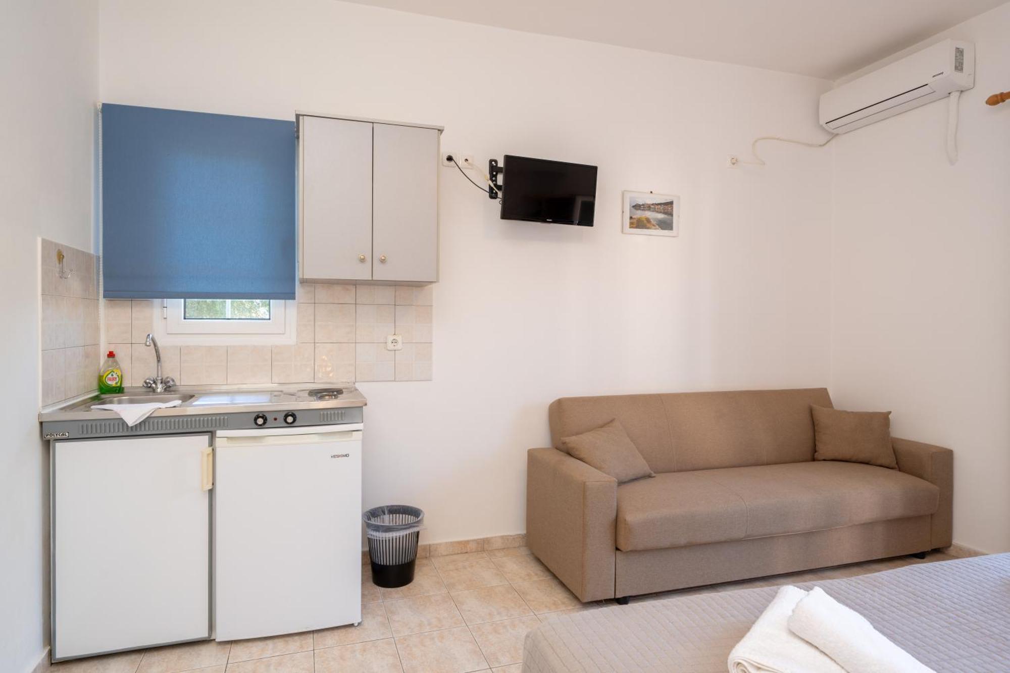 Dimitris Studios Karavomylos Buitenkant foto