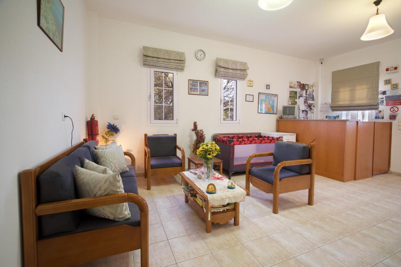 Dimitris Studios Karavomylos Buitenkant foto